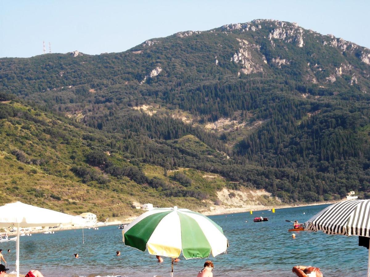 Giannis Apartment Agios Georgios Pagon Luaran gambar